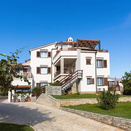 Guest house Elvira Medulin