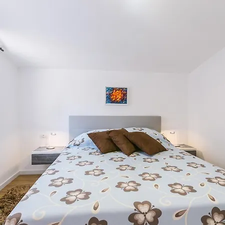 Elvira Guest house Medulin