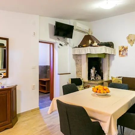 Elvira Guest house Medulin