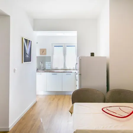 בית הארחה Elvira