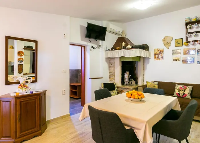 Elvira 게스트하우스 메덜린