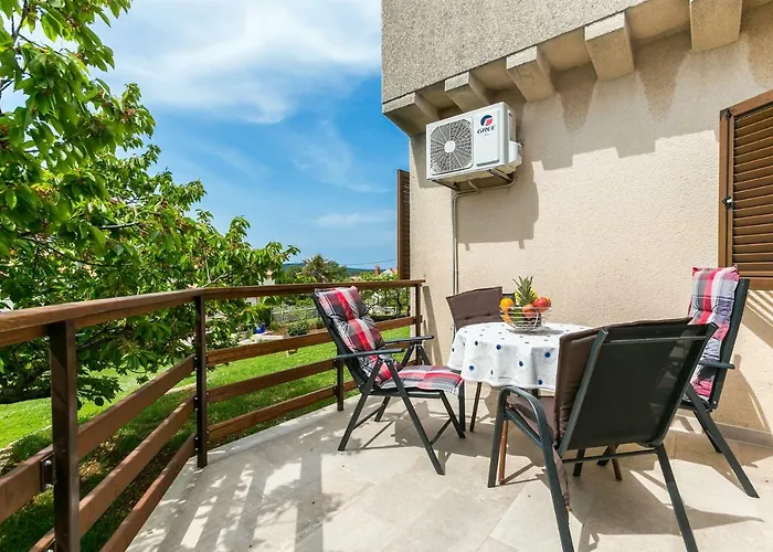 Elvira 게스트하우스 3*